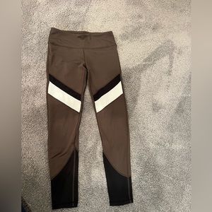 Mono B Leggings